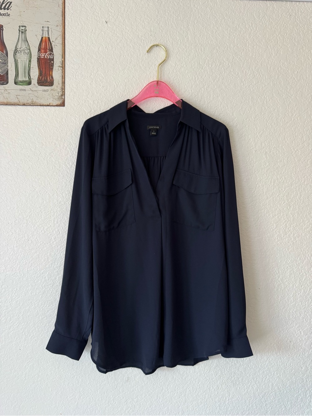 Ann Taylor Camp Shirt Night Sky Size Medium
